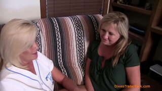 E MILF, Muschi Lecken, Snap d &#039; Orgie Huet