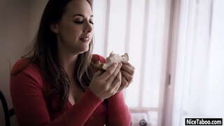 Malibog MILF Chanel Preston, titi at nakuha ko na hard fucked