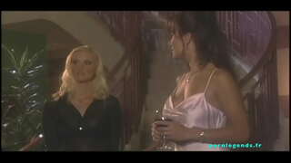 Hannah Harper se stará o kundu a zadek, Asia Carrera !