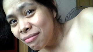 Asiatice sotia e de rahat nuca de Stăpânul ei e Mare Negru pula și să-l facă cum pe gât