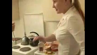 Cute remaja bercinta dengan matang pria