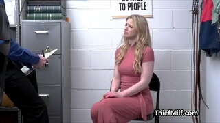 Blondīne sieva Saulains Joslu busted un fucked