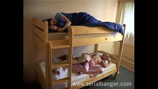 Natalli ડી એન્જેલો આ ધારા માં કેચ-ZZ