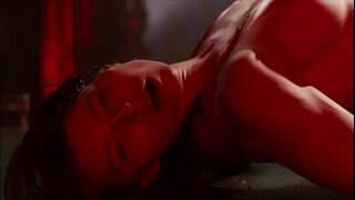 Jessica Biel Iebsa u l-irbit mill-Trab Blu