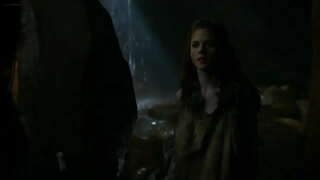 Игра На Престоли Jon Снег губи својата virginity