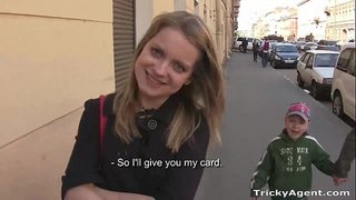 Хитрый агент - Анын киска суу жана тугая