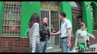 Vahiny nanoroka azy feno ody