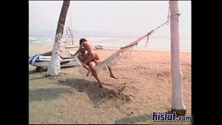 Gina téh hiji outdoor gadis