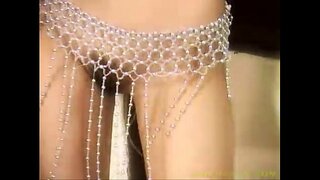 טאַנצן סאָלאָ מיידל גוט a4U - Lincy Leaw