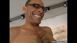 ˠ�베카 리나레스-라몬섹스