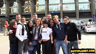 Моглие порка насаджується на член