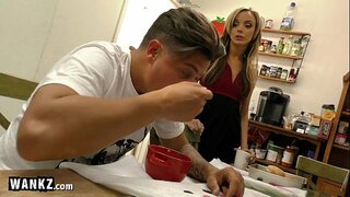 WANKZ - Oğlan Fucks Öz Həqiqətən Qaynar Мачеху!