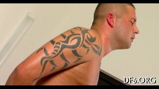 2 dalaga para sa isang ari ng lalaki