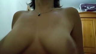 Em gái tôi như và cô