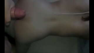 Gran cum cordes fins wifeys esquena (moviment lent)