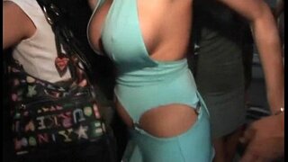 ���က်ခူးမှာမိန်းကလေးများကလပ်