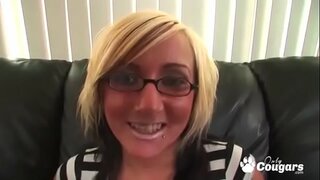 كاندي جونز يتيح رجل أسود نائب الرئيس داخل كس