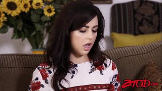 Seductor Julia Ann y Whitney Blanco el manejo de una gran polla