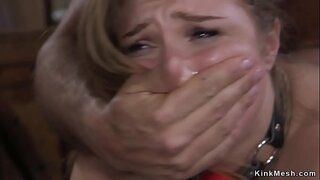 Pits enormes morena esclau en entrecuix de corda en brut anal follar