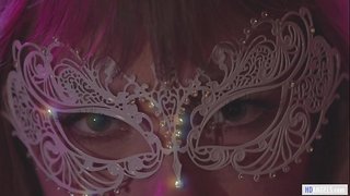 Ite wahine arata&#039;i ia hou moe wahine hoa ki te ruma tūmataiti