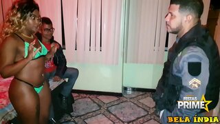 Cuckold gwylio i mi roi cop i flaen ef