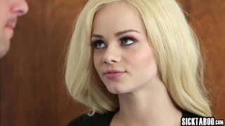 فاتنة قرنية ابتلع الرجال ديك وركب